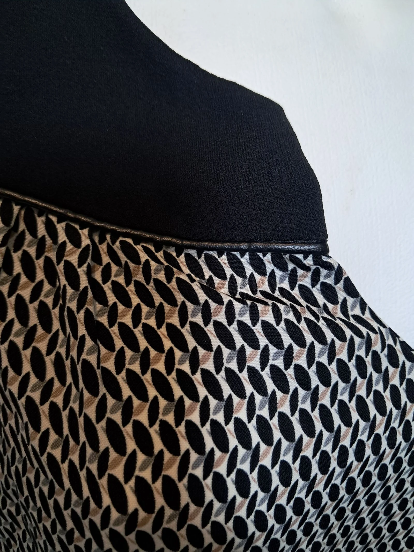 Robe légère et fluide. Mamouchka.  Taille S – photo 3